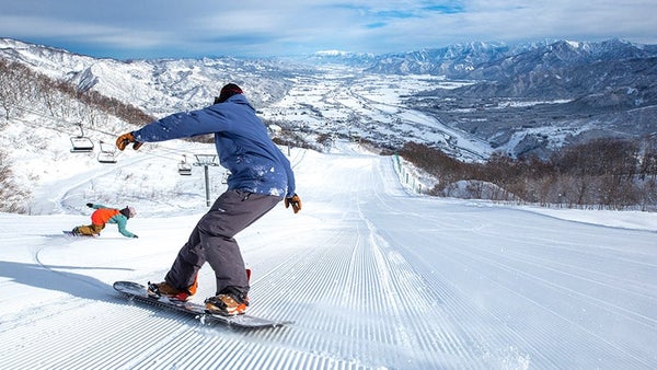 【新宿朝発】ぶっとび!日帰りスキー&スノボ|石打丸山スキー場(リフト券付)2